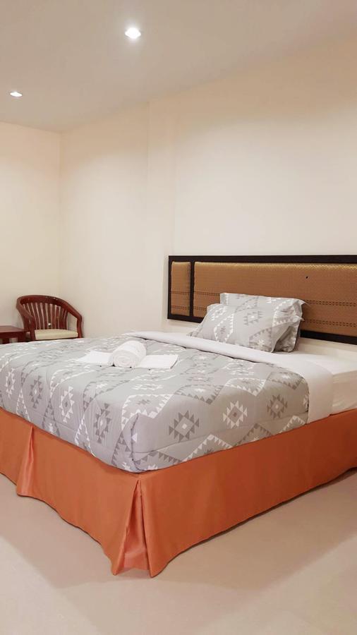 I-un Resort Bang Saphan Esterno foto