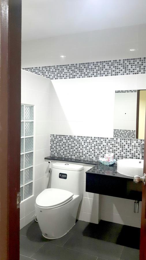 I-un Resort Bang Saphan Esterno foto